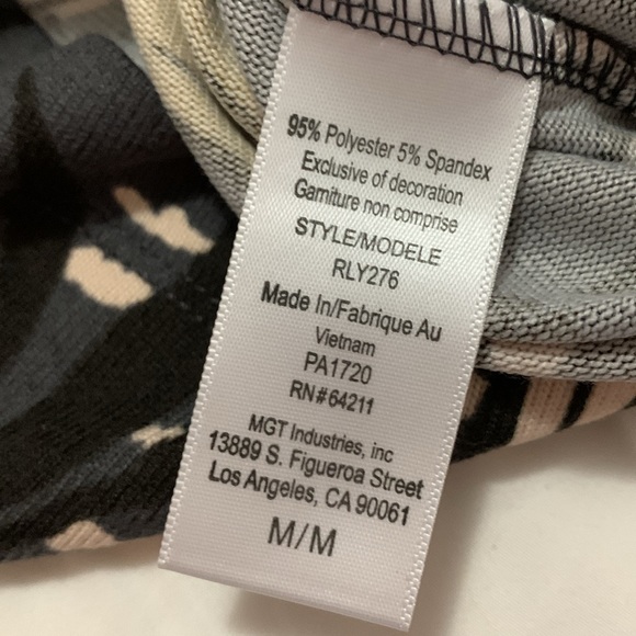 everyday wear hoodie M/M - Picture 6 of 6